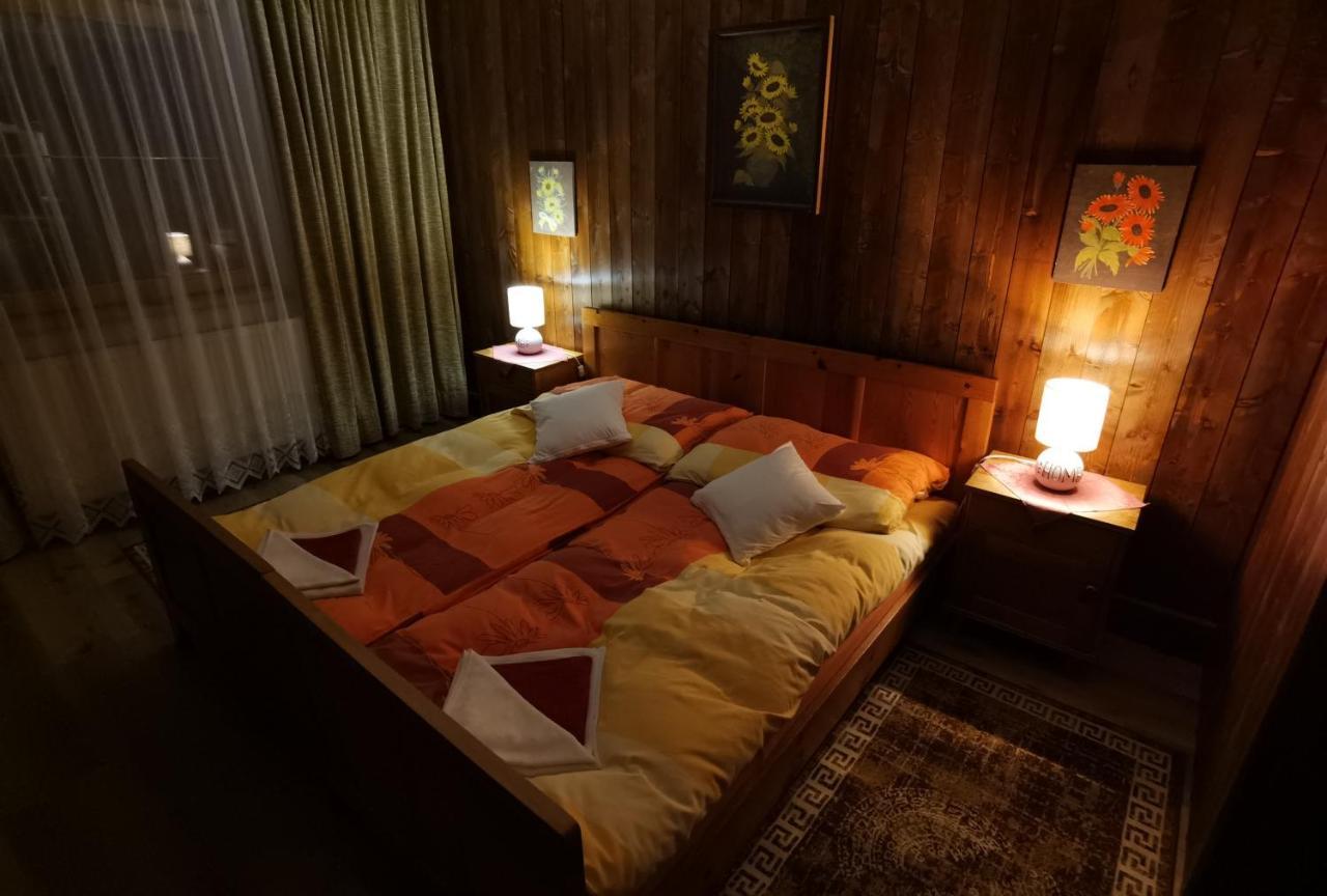 Haus Fiegl Hotel Oetz Ngoại thất bức ảnh