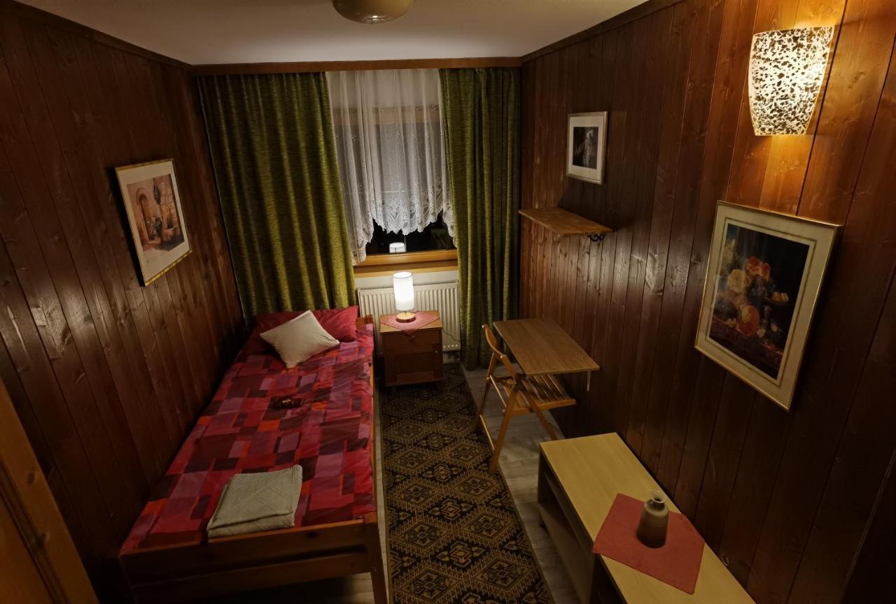 Haus Fiegl Hotel Oetz Ngoại thất bức ảnh