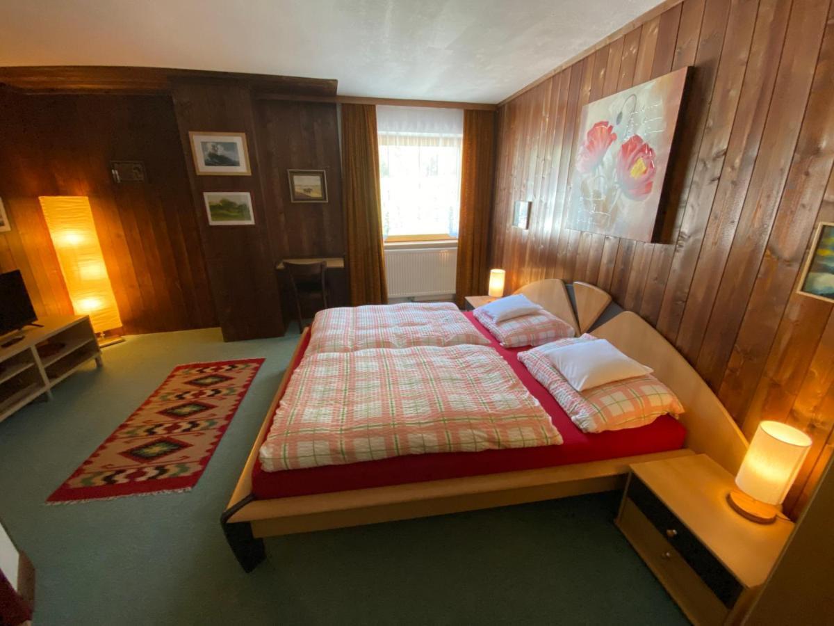 Haus Fiegl Hotel Oetz Ngoại thất bức ảnh